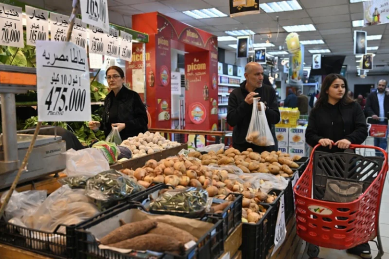 حملات مكثفة لمواجهة الاحتكار واعتقال المخالفين