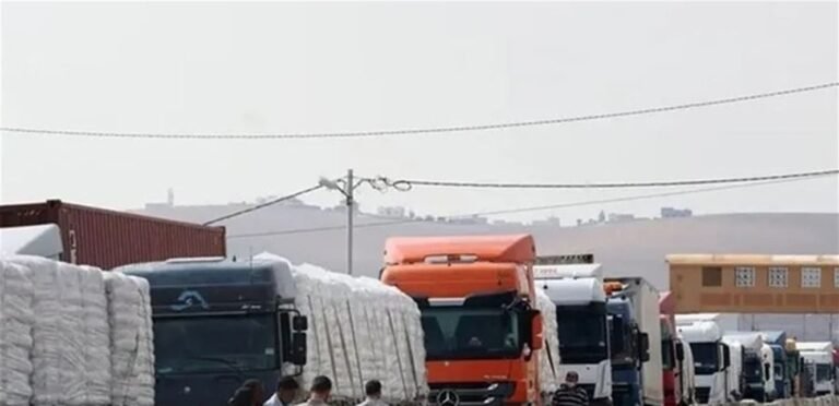 وتؤثر تداعيات الإجراءات الحدودية على اقتصادي كل من لبنان وسوريا