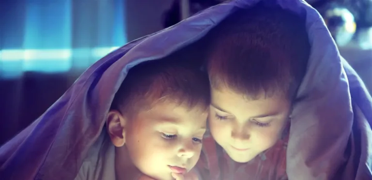 إجراءات أوروبية صارمة لحماية الأطفال على الإنترنت!