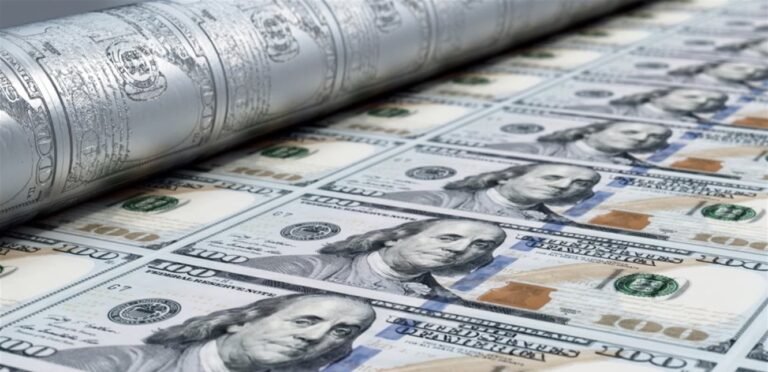 مكافأة قدرها 10000 دولار لمن يتمكن من اختراق كاميراتها.