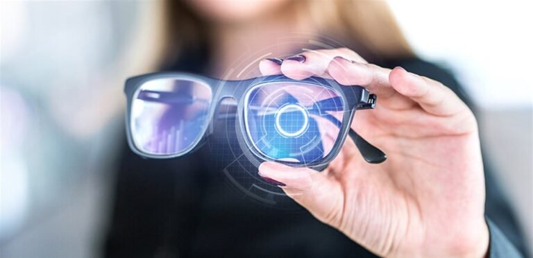 كاميرات النظارات الذكية تثير جدلاً واسعاً حول انتهاك الخصوصية في الأماكن العامة!