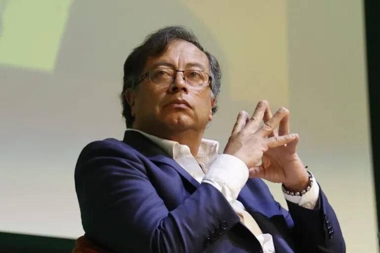 نجاة رئيس كولومبيا من محاولة اغتيال