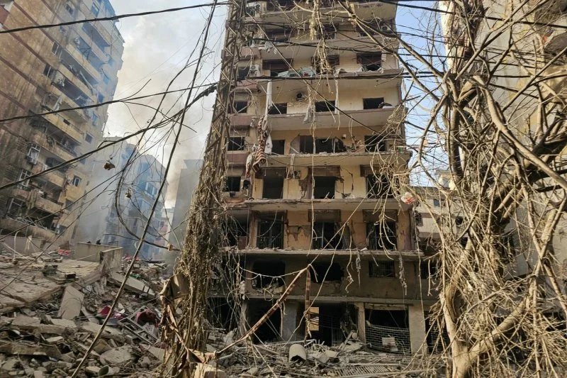 "هآرتس": استعدادات لـ"مفاوضات مباشرة" مرتقبة بين لبنان وإسرائيل