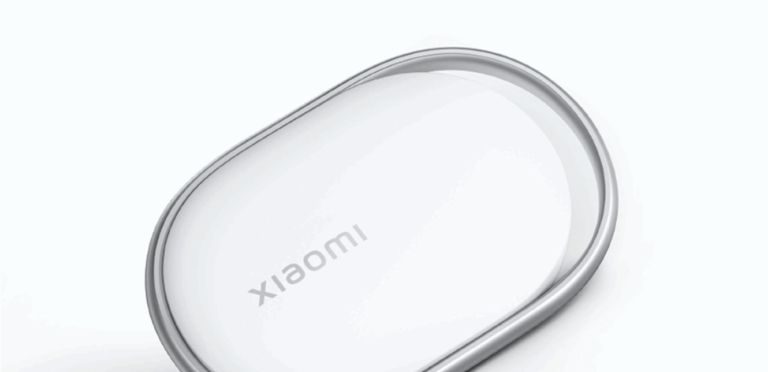 تخطو شركة Xiaomi نحو المنافسة في عالم الشحن باستخدام بنك الطاقة فائق النحافة