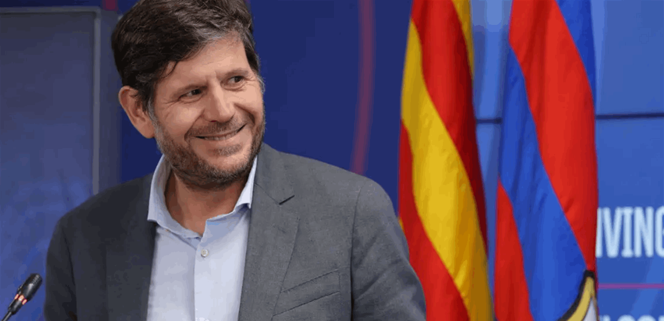 الألماني يدعم “تشافي”… وتكهنات متجددة بشأن انتقال ميسي المحتمل إلى برشلونة