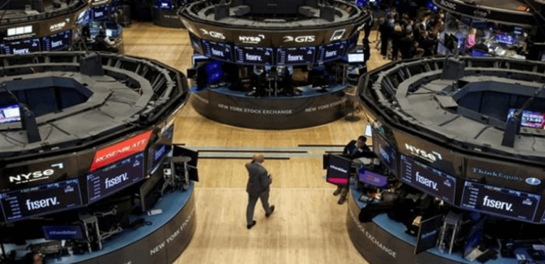 وول ستريت تتجاهل الحرب.. الأسهم تسجل أقوى مكاسب منذ بدء الصراع