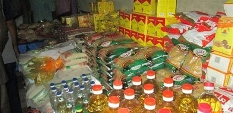 مخالفات خطيرة يرتكبها تجار المواد الغذائية.. وماذا عن دور وزارة الاقتصاد؟