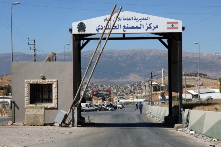 إجراءات جديدة في معبر المصنع