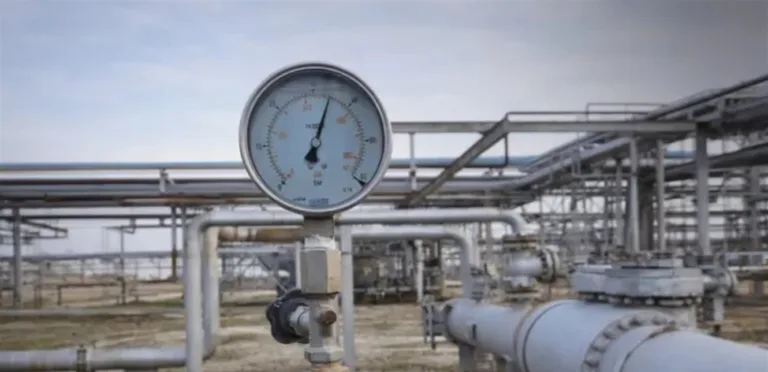 السعودية وسوريا تتفقان على زيادة إنتاج الغاز وتطوير البنية التحتية النفطية