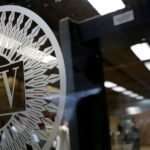 أمريكا تخفف العقوبات على البنك المركزي الفنزويلي بقرار حديث