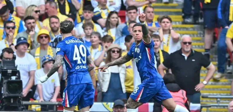 رأسية من فرنانديز تقود تشيلسي إلى نهائي كأس الاتحاد الإنجليزي لمواجهة السيتي