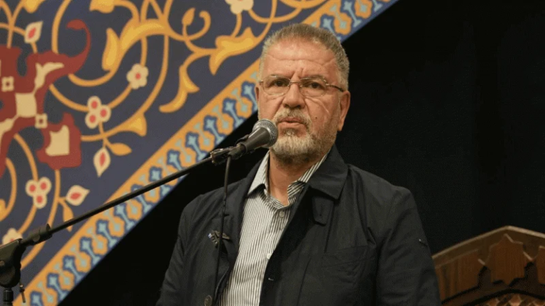 لقد خضنا المعركة بأهداف لبنانية”. ولم يكن الهدف دعم إيران