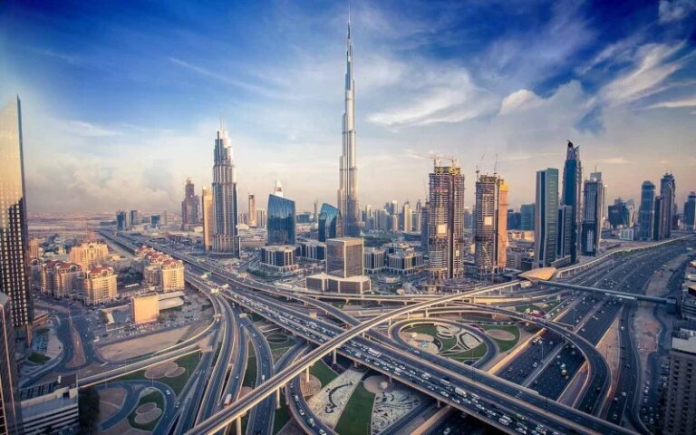 الإمارات تحدد ملامح المرحلة المقبلة في ظل التطورات الإيرانية