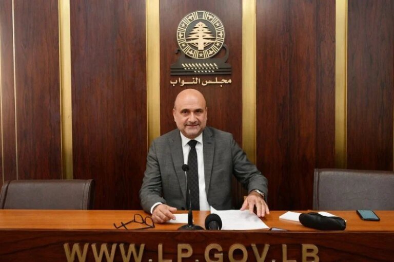 اتصالات وضغوط دولية مكثفة