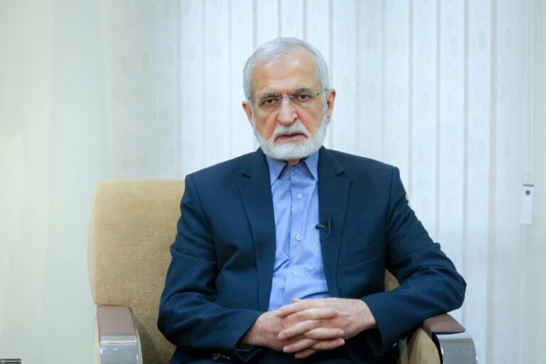 أصيب مسؤول إيراني مؤثر وقُتلت زوجته في هجوم على منزله