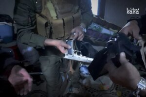 تفكيك خلية “إرهابية” مرتبطة بـ”حزب الله” في دمشق