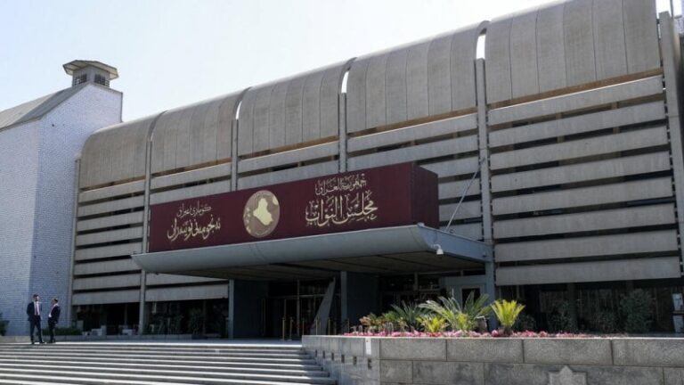 العراق أمام حكومة غير مكتملة… والداخلية والدفاع عنتان
