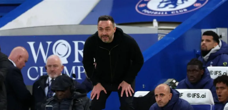 دي زيربي يطلبه بالروح والقتال أمام إيفرتون