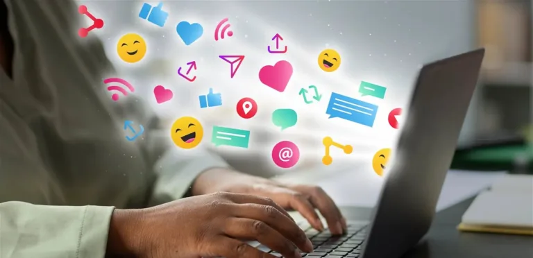 ماليزيا تحظر استخدام السوشيال ميديا ​​لمن هم دون 16