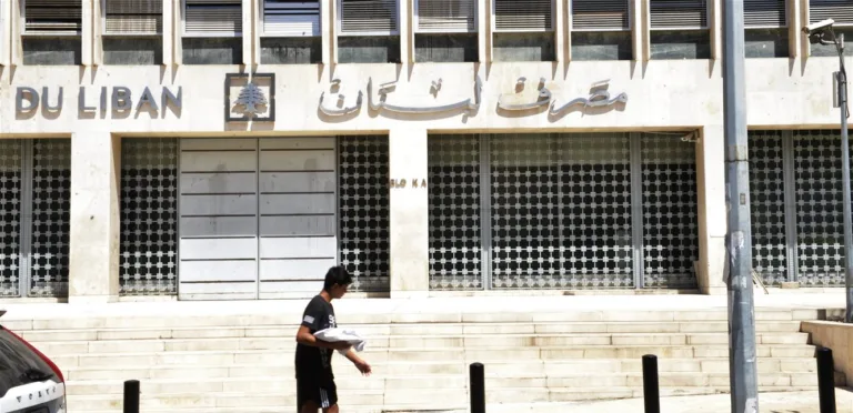 تمديد سنة للتعميمين 158 و166 واستمرار السحوبات بلا زيادات التردد السجوف