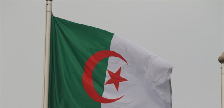 توقعات بنمو اقتصاد الجزائر إلى 4.2% في 2027