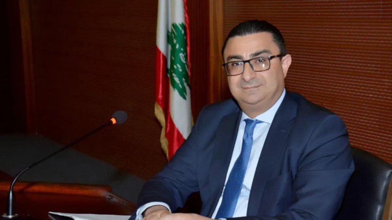 مسدّسٌ من عون الى مدّعي عام التدريب… و”الطفل” في العدليّة