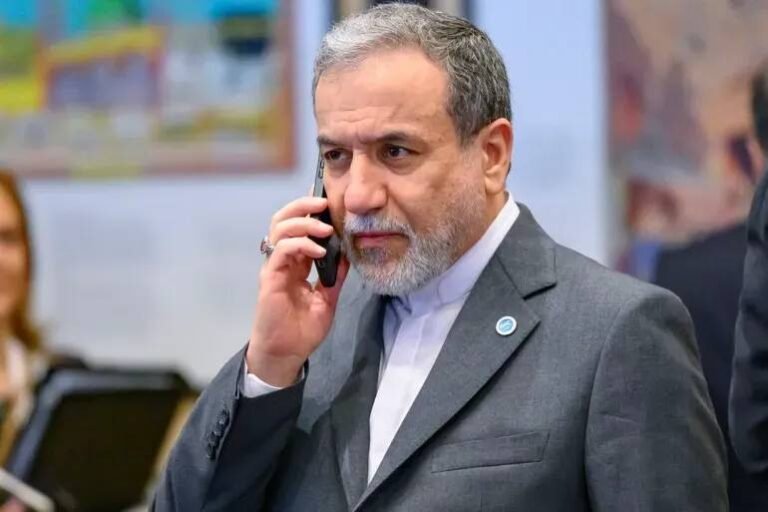بعد الضربات الواضحة… اتصالات عاجلة للعراقجي مع نظيريه السعودي والتركي