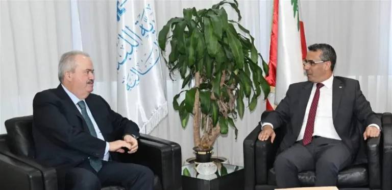 نائبة تحذر من التعسف.. جابر: حقوق المودعين يذهبون!