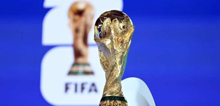 عالم رياضيات يتطلع إلى البطل البطل”.. اكتشفوا هويّته