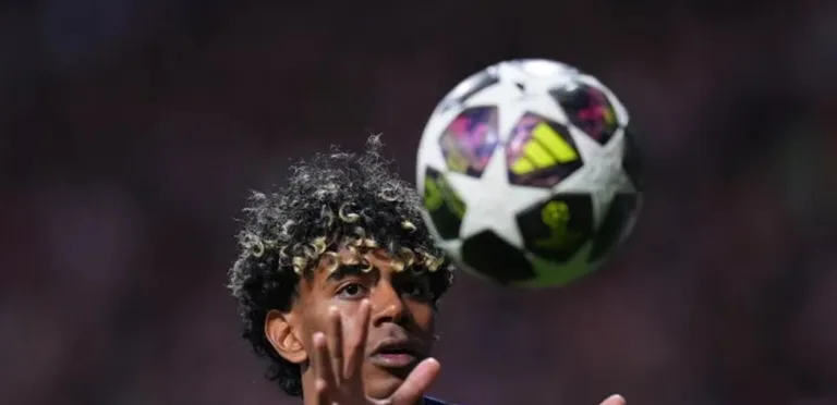 الرسمي.. لامين أفضل لاعب في كأس العالم 2026