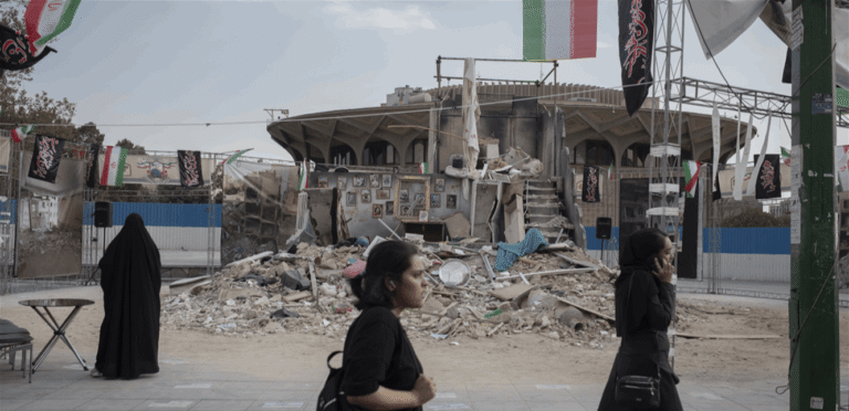 إيران بعد الحرب.. اقتصاد متعب من الداخل وانقسامات تلوح في