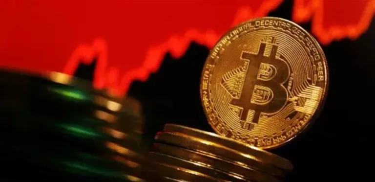 عملة تكسر حجم مهمة… والمستثمرون يقللون من حجمها