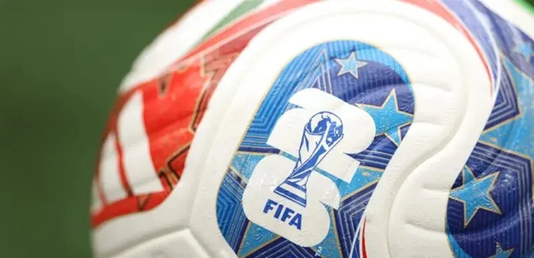 معارك تلاحق كأس العالم