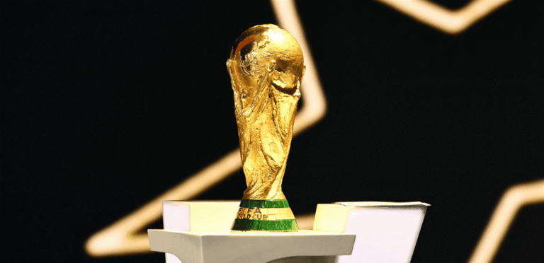 الدور 32 على وشك الانطلاق: بطولة اليوم في كأس العالم… والبور على المحك