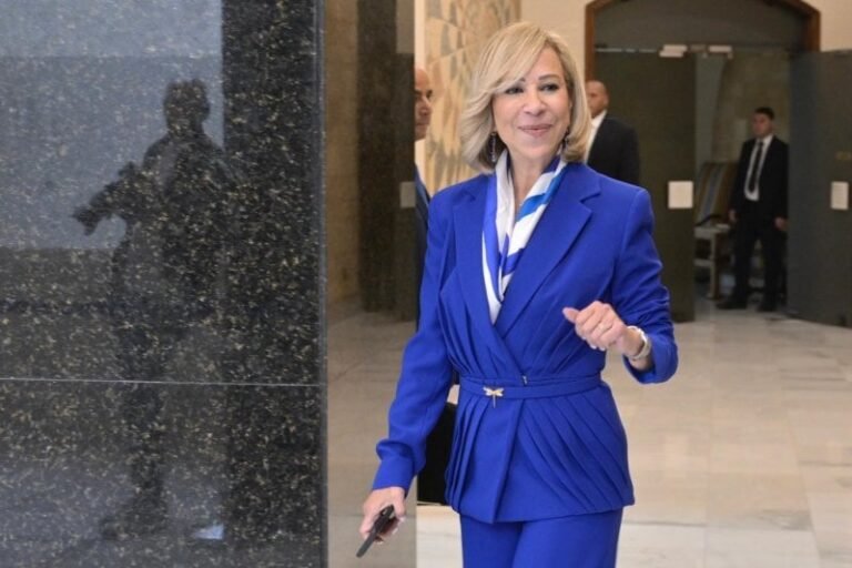 “ستعودون إلى أرضكم قريباً”… رسالة أمل من نعمت عون للنازحين الجنوبيين