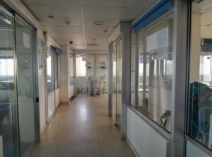 اعتداء داخل الطوارئ… طبيب يُصاب بالضغط بالضغط في طرابلس