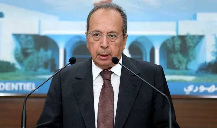 السيد: عون أمام خيارين… مشروع أو نيكسة