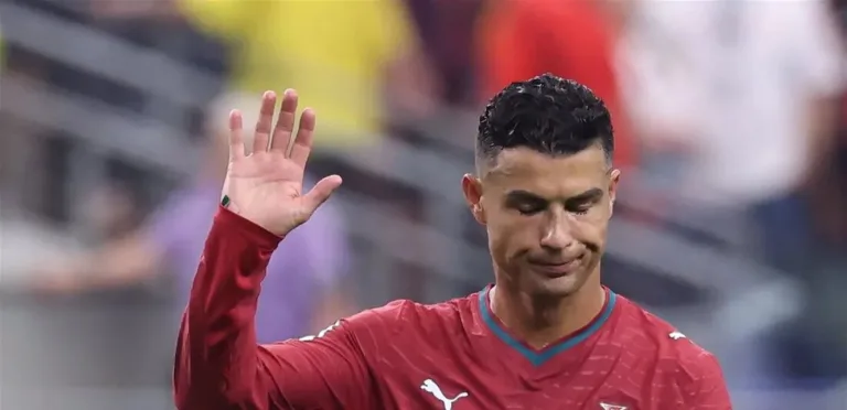 بعد الخروج من المونديال.. رونالدو يقرر الكشف عنه