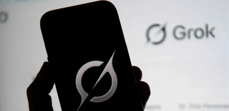 مجموعة Grok 4.5 يشعل تنافس في سباق الذكاء الاصطناعي