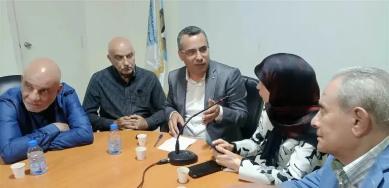 قتلت بـ مليار دولار بسبب الحرب.. ماذا تعرف عن وزير الزراعة؟