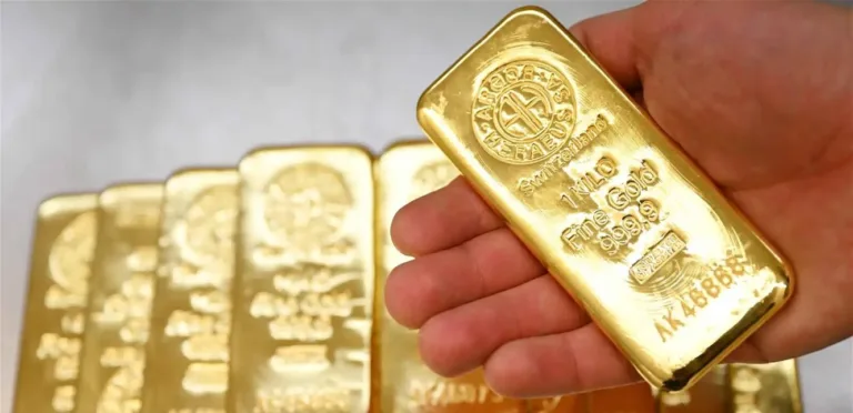 بعد تثبيت الفائدة الواسعة.. قفز الذهب إلى ما يزيد عن 1%
