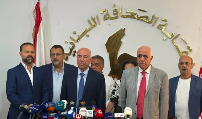 “لا تقبل بأي مادة تمسّ الحرية”… نقابتا الصحافة والمحررين تناشدان عون