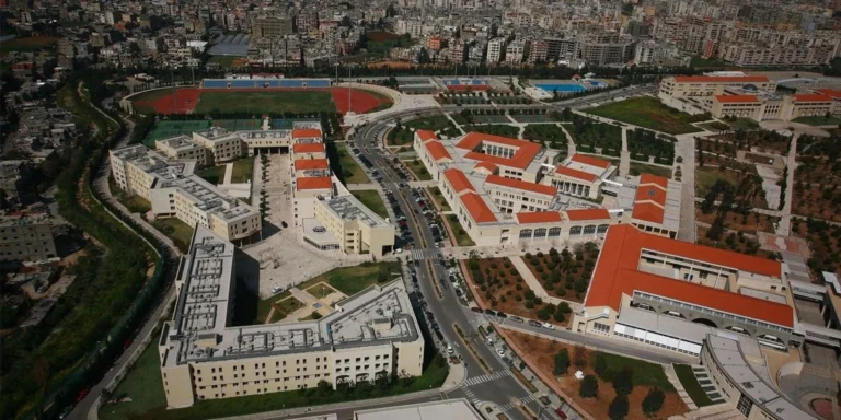 المؤتمر الصحفي الأسبوعي يحدد الخطوات التصعيدية… ومقاطعة الجامعي الجديد محسومة!