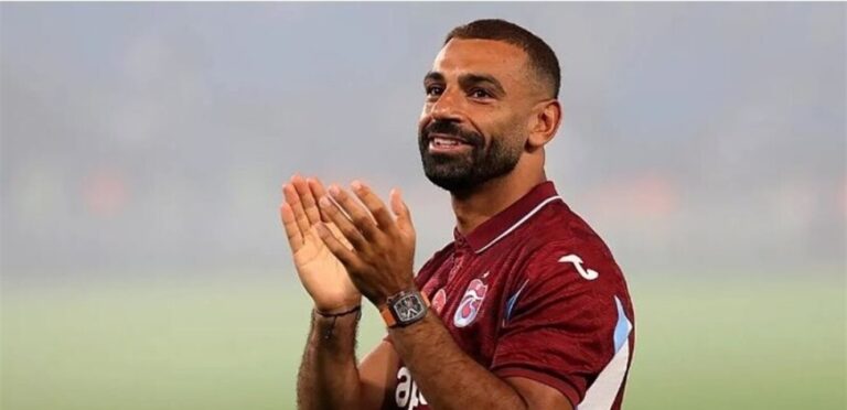 من اللاعب الذي فضله المدرب بشكتاش على صلاح؟