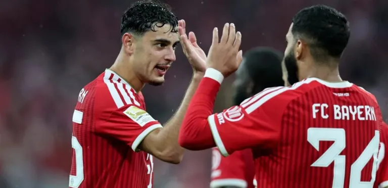 بايرن ميونخ 5-1. فاز بايرن ميونخ بكاسحا على شتوتجارت