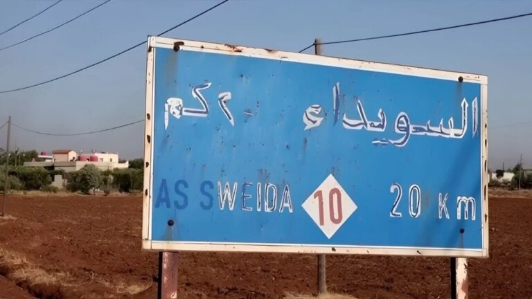 أطباق الحلوى حساسة… الصايغ يكشف ما هو آتي في السويد