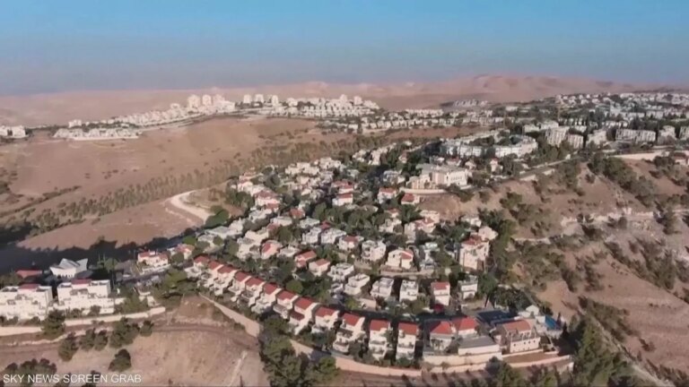 منازل جاهزة على طريق الاستيطان…تكشف عن دعم حكومي لبؤر جديدة