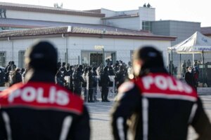 القانون التركي يفكك شبكة احتيال اختيارية ويوقع بإسرائيليين ضمن الموقوفين