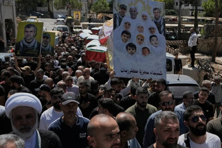 “فقدنا 3 أجيال”… أهلي ضحايا مجزرة كفررمان: أين الدولة؟