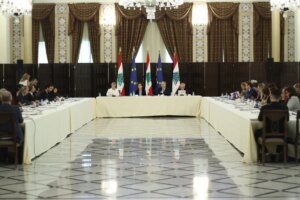من المساعدات إلى الاستثمار… لبنان ولم يعد اشتراكًا اشتراكيًا